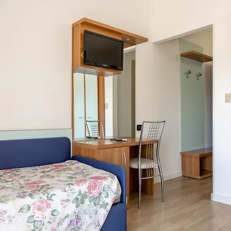 Continental Otel 3*